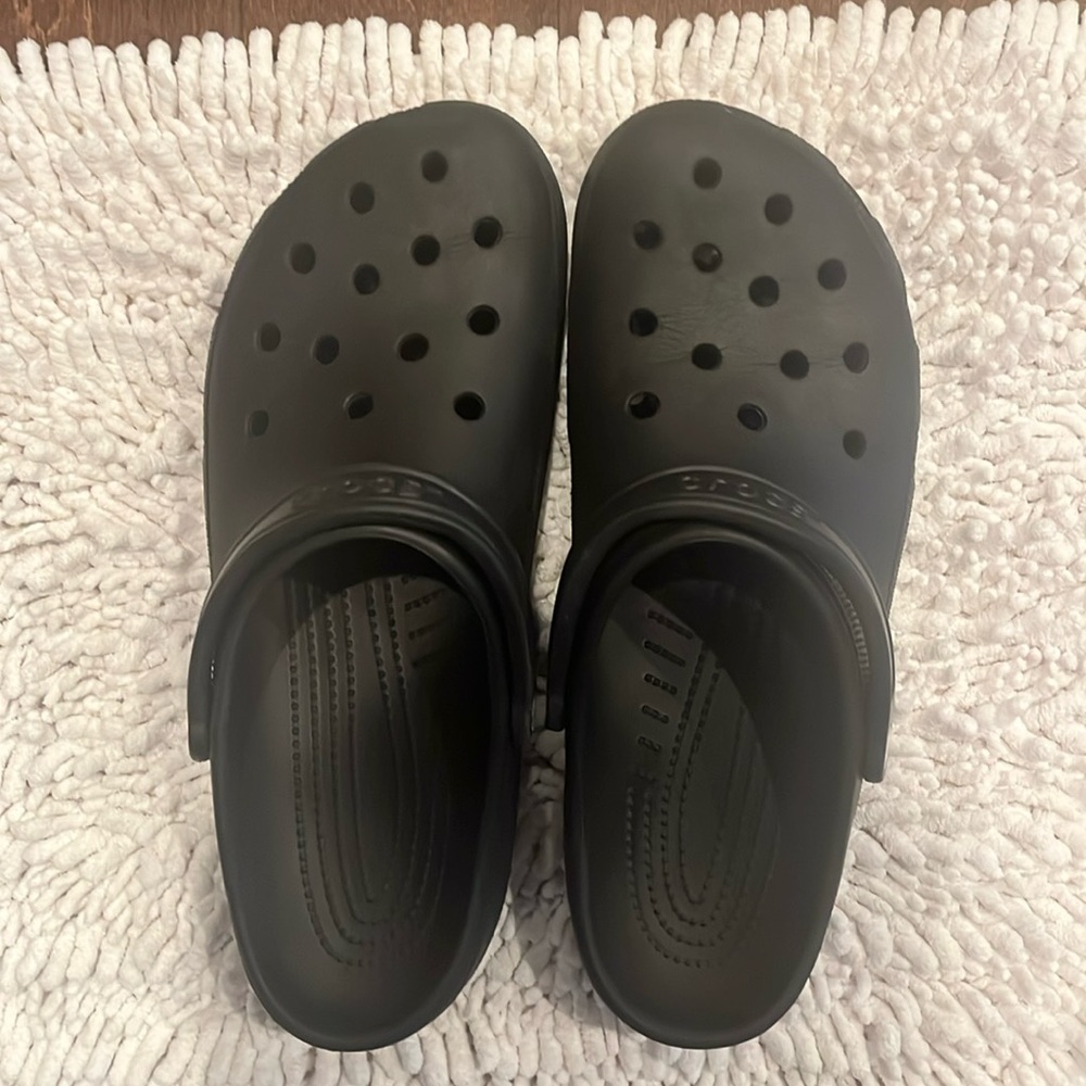 Crocs